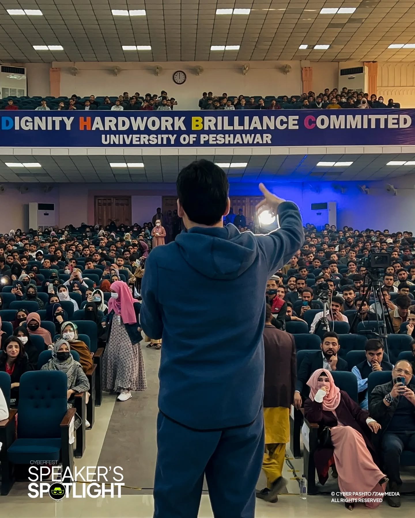 Speaker Delivering Session